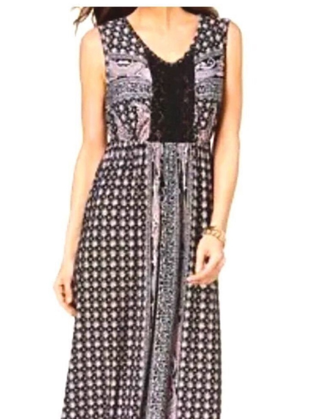 $10 add on. HOST PICK! Gorgeous maxi dress sleeveless with crochet detail